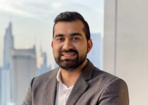 Rishabh Desai of APAR Petroleum Specialities FZE (PSF) featured in Gulf News for transformative growth in Hamriyah Free Zone.